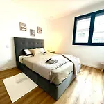 Apartament Cc Gaia *